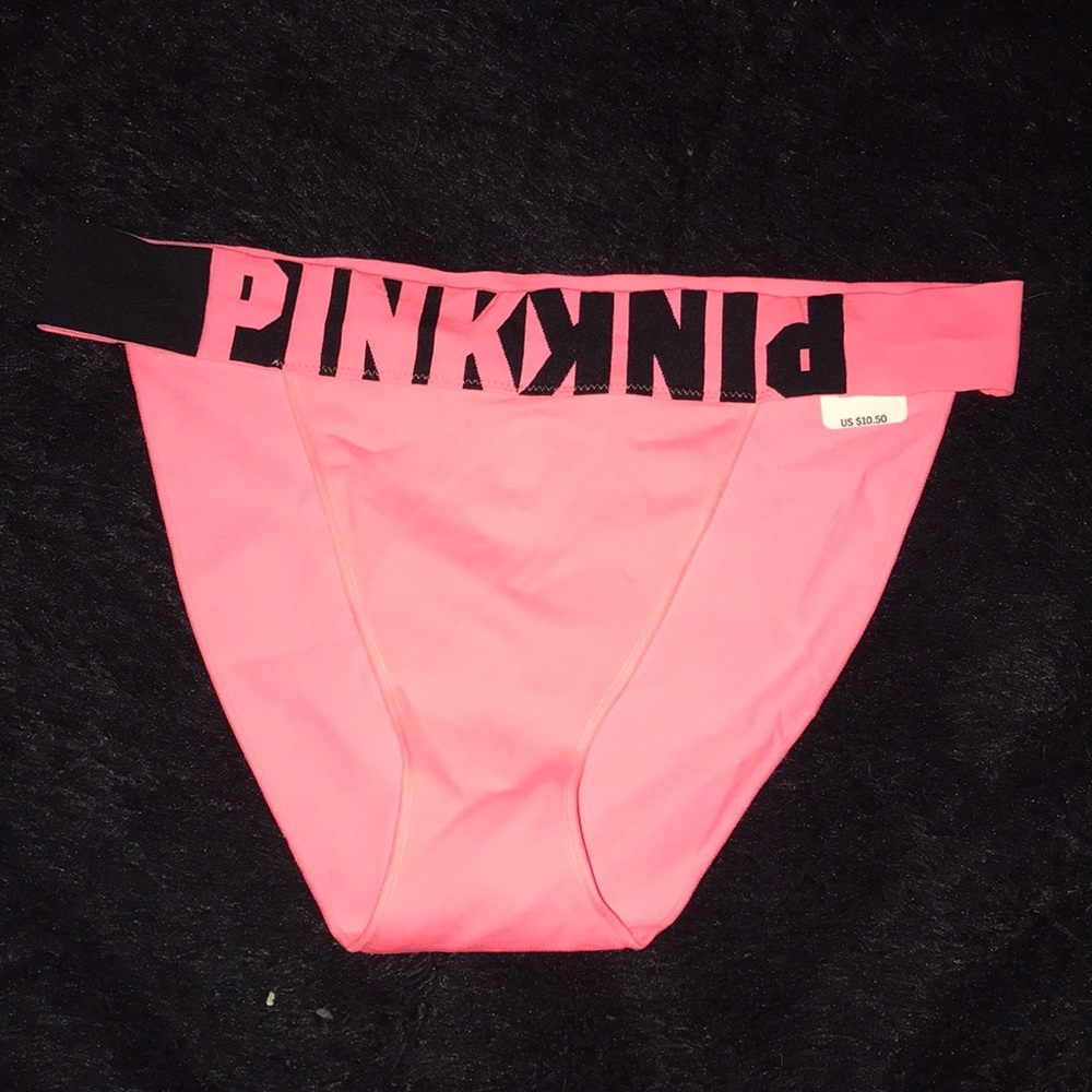 Brand new Victoria’s Secret Pink hipster panties
